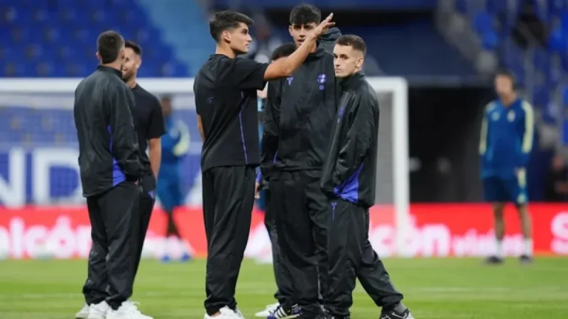 Barcelona Unveils Starting Lineup Against Racing Santander in Copa del Rey