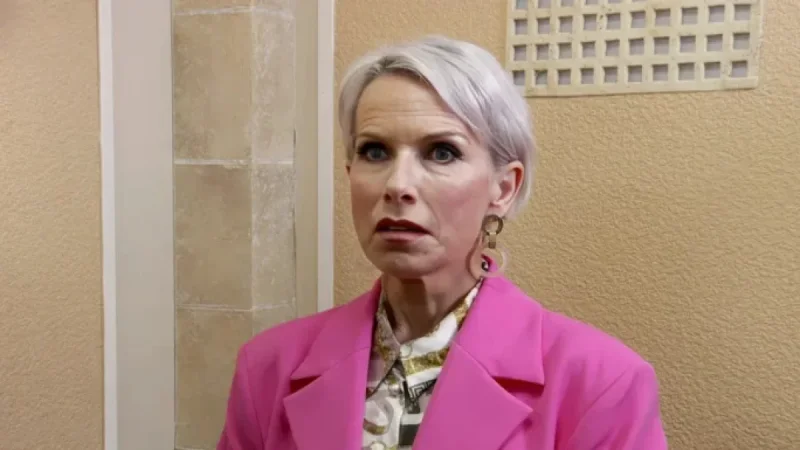 “Coronation Street Unveils Debbie’s Major Twist in Early ITVX Episode”
