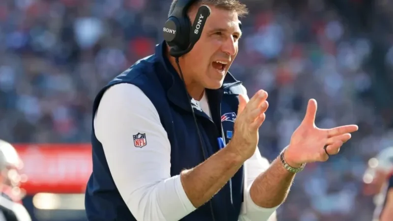 Drake Maye Conveys Vrabel’s Message to Patriots Before Texans Playoff Clash