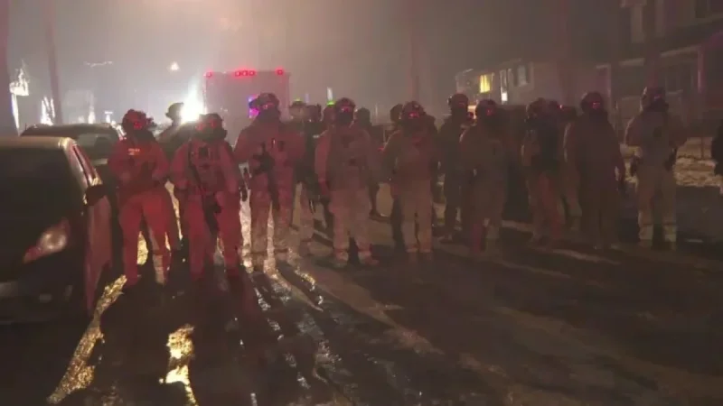 ICE Officer Shoots Man in Leg After Minneapolis Shovel Attack