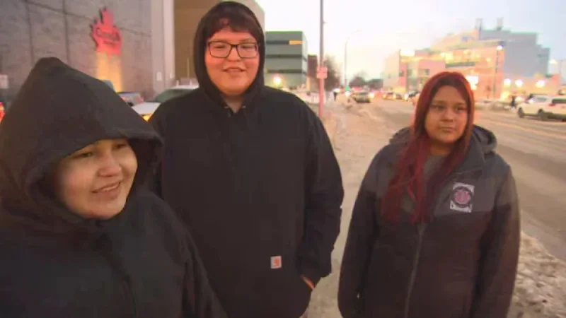 Teen Rescued After Winnipeg Bus Rollover Wakes in Snow