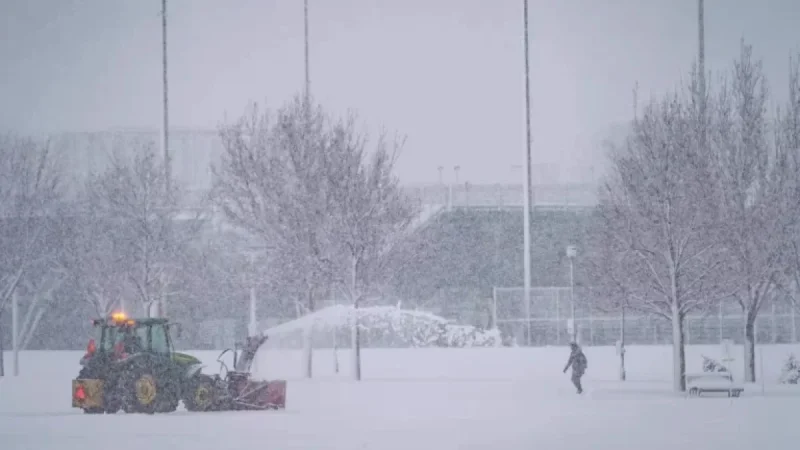 Up to 15 cm Snowstorm to Hit Southern Quebec