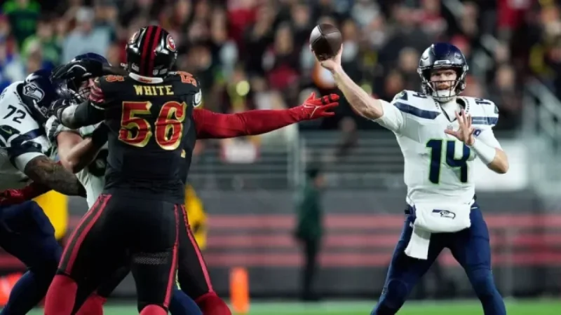 Darnold Anticipates Playing Against 49ers Despite Oblique Injury
