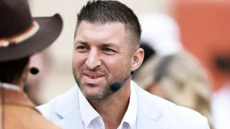 Ex-NFL Star Urges Taking Action, Even When It’s Uncomfortable