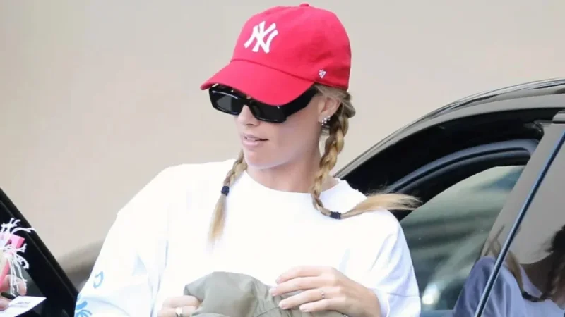 Margot Robbie Embraces Popular Viral Sneaker Trend