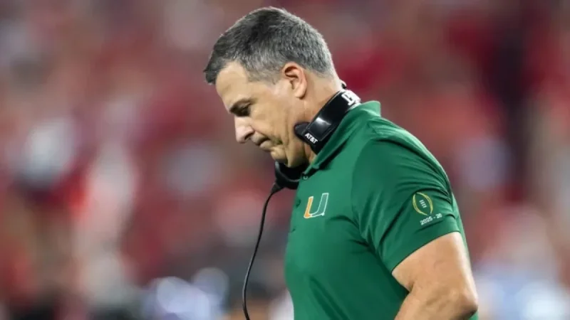 Miami Urgently Seeks New QB From Transfer Portal