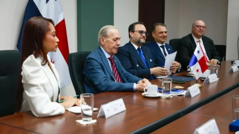 Minister Moltó: Panama Ensures Transparency and Welcomes Business with Italy