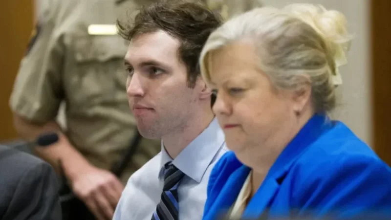 Charlie Kirk Murder Case: Defendant Seeks Judge to Disqualify Prosecutors