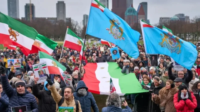 Elon Musk’s X Alters Iranian Flag: Impact on the Ground?