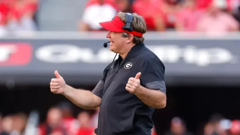 Georgia Targets Oregon Transfer QB for Football Team