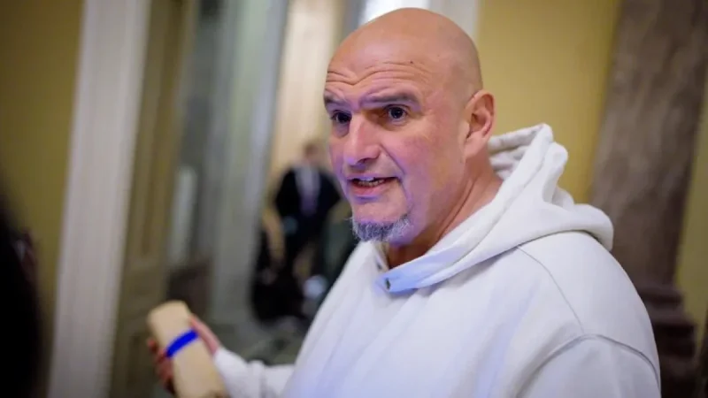 Senator Fetterman Urges Democrats to Oppose Extreme Policies Like Abolishing ICE