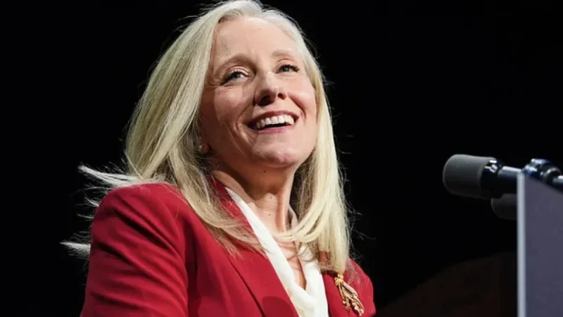 Spanberger Inaugurated as Virginia’s First Female Governor in Historic Ceremony