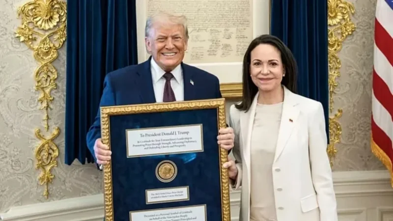 Venezuela’s Machado Awards Trump Her Nobel Peace Prize at White House Meeting