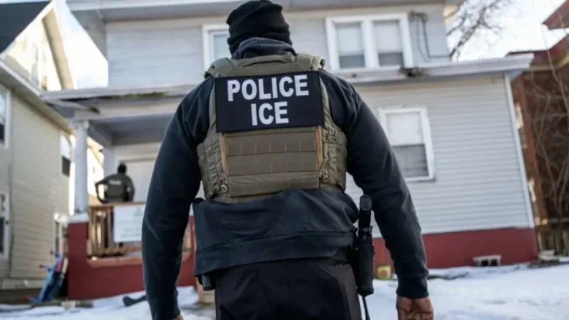 Democrats Seize Opportunity to Control ICE Now