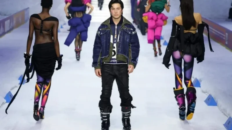 Hudson Williams Shines on Dsquared2 Runway with AI Carly Simon Remix
