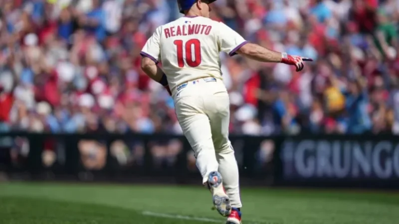 Rays Pursue Catchers, Show Interest in J.T. Realmuto
