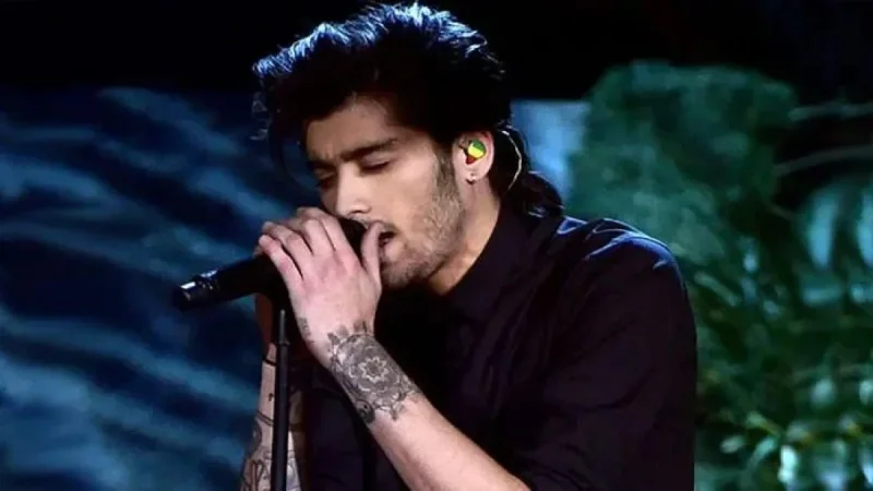 Zayn Malik Teases Fans with Unreleased Song Preview