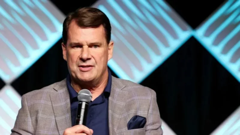 Ford CEO Warns of Blue-Collar Worker Shortage for AI Data Centers