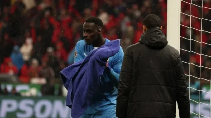 Hakimi and Diouf Clash in Towel Dispute at Morocco-Senegal CAN Final