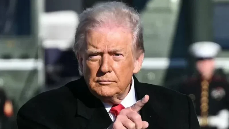 Trump Surprises Republicans by Endorsing Non-Candidate