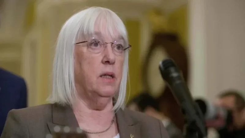 Democrats Support DHS Funding Bill, Imposing Modest ICE Restrictions
