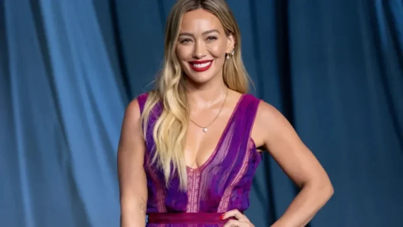 Hilary Duff Debuts Iconic ‘What Dreams Are Made Of’ Performance