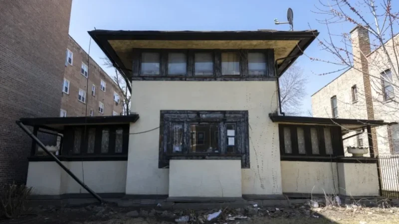 Iconic Frank Lloyd Wright Home Listed for $350,000