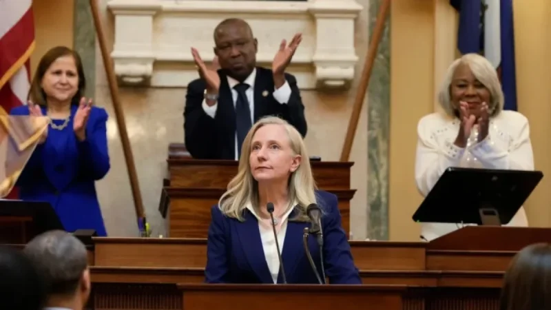 Spanberger Challenges Trumpism in Speech to Virginia Lawmakers