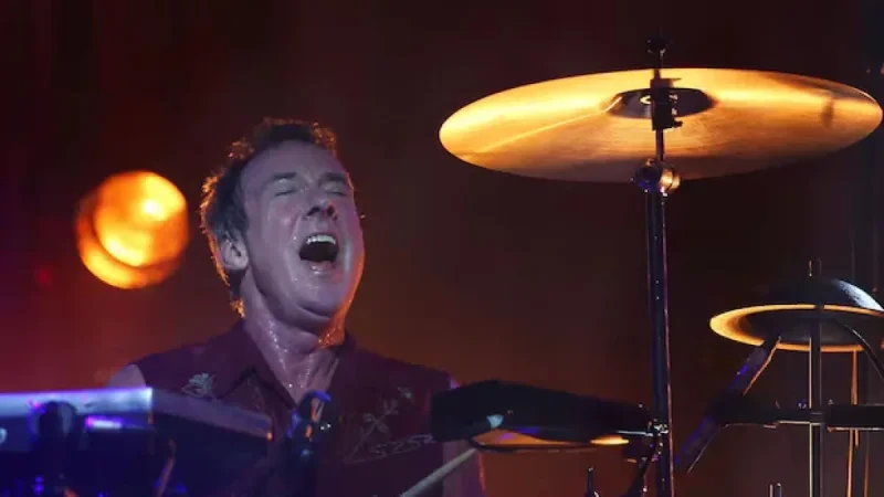 Midnight Oil Co-Founder and Drummer Rob Hirst Dies at 70