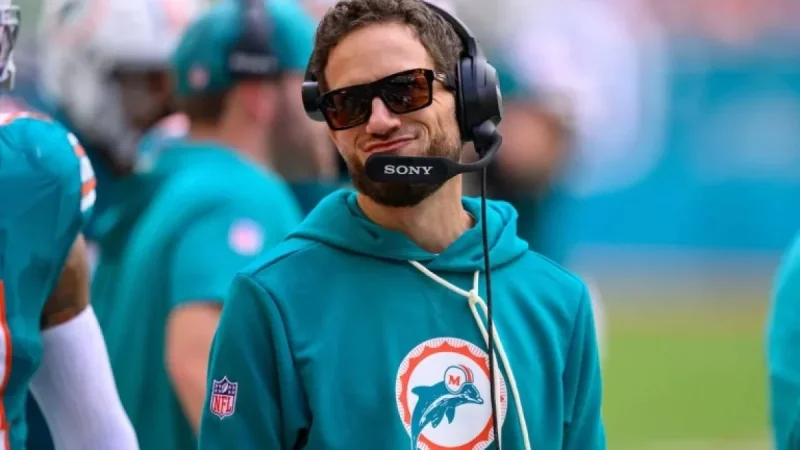 Mike McDaniel Withdraws from Cleveland Browns Head Coach Search