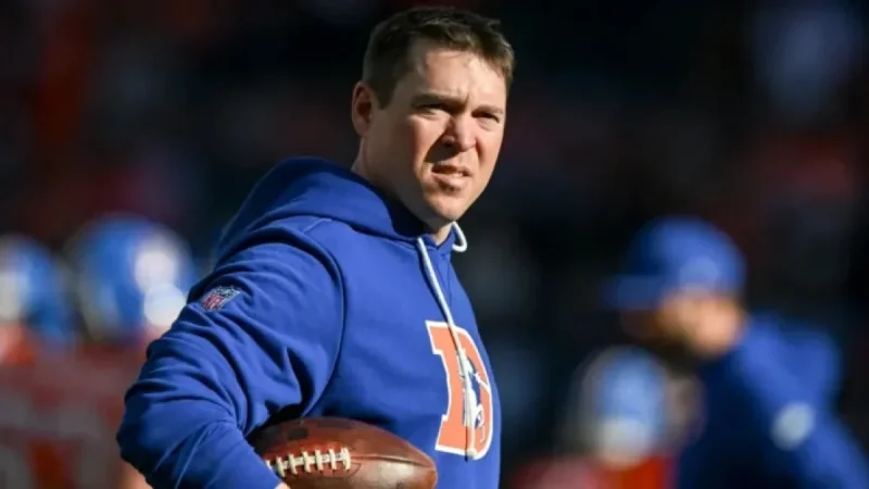 Cowboys Debate: Should They Wait for Denver’s Jim Leonhard?