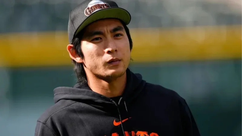 Giants’ Jung Hoo Lee Detained at LAX for Missing Travel Documents