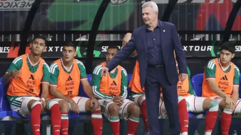 Javier Aguirre Seeks to Fill Mexican National Team Vacancies