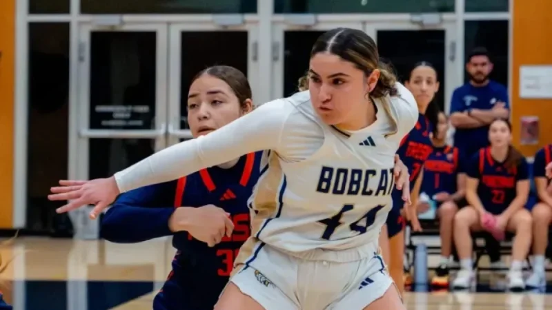 MVC Alumna Paloma Ramirez Celebrates On-Court Progress at UC Merced