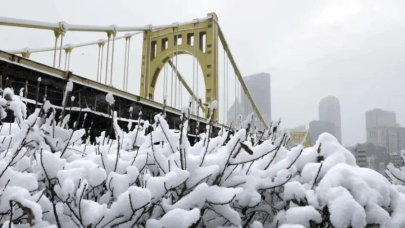 Pittsburgh Braces for 8-12 Inches of Snow This Weekend