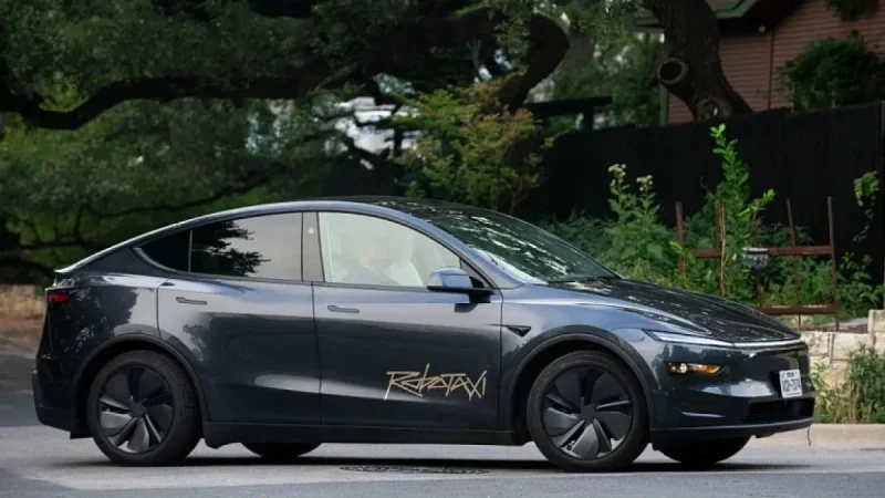 Tesla Debuts Driverless Robotaxi Services in Austin