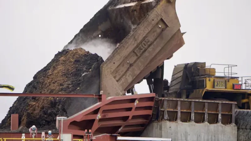 Worker Dies as Heavy Equipment Sinks in Muskeg at Suncor Mine
