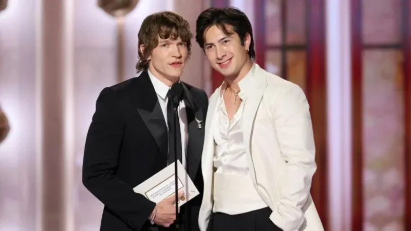 “Hudson Williams, Connor Storrie to Carry Winter Olympics Torch”