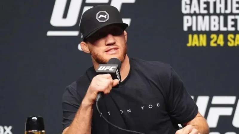 Justin Gaethje, Daniel Cormier Clash Over UFC Fighter Pay Remarks