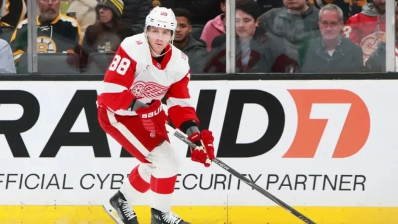 Kane Nears U.S. Record as Red Wings Face Maple Leafs