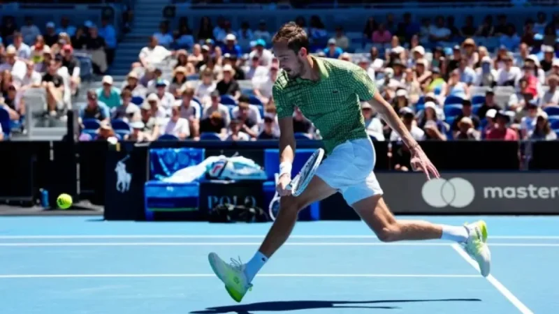 Medvedev Set to Dominate Marozsan: Australian Open Day Six Predictions