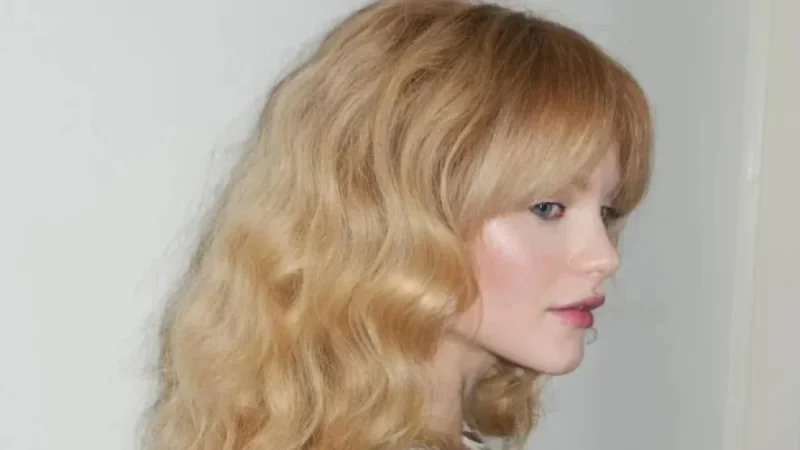 Top 11 Foundations for Pale Skin: Editor-Approved Picks