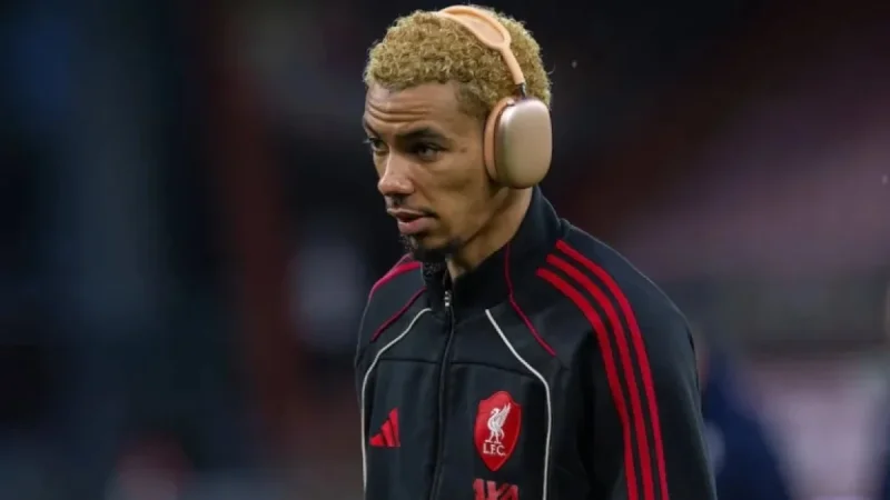 Arne Slot Reveals Hugo Ekitike’s Omission from Starting XI Against Bournemouth