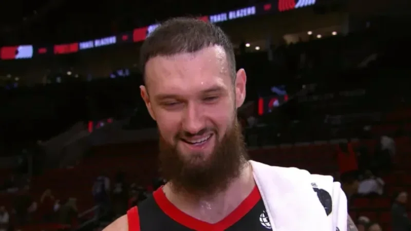Barnes Dominates as Defensive Player of the Year, Says Mamukelashvili