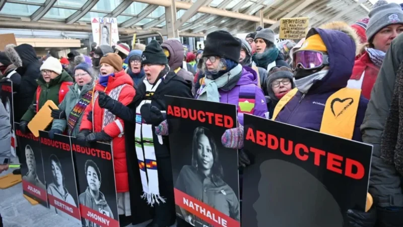 Clergy Nationwide Unite to Resist ICE Efforts