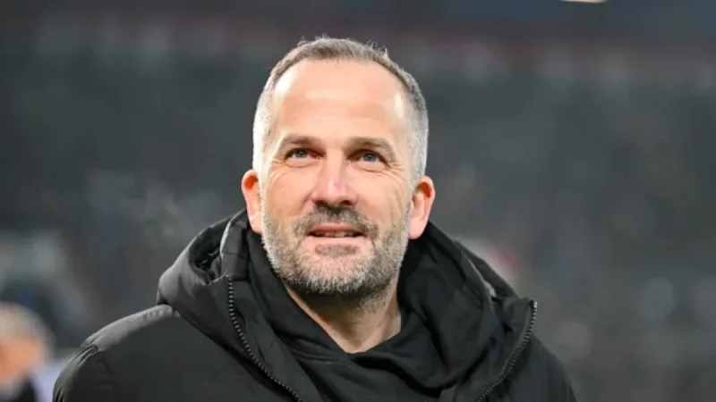 FC Bayern vs Augsburg: Trainer’s Son Faces Record Champions in Family Clash