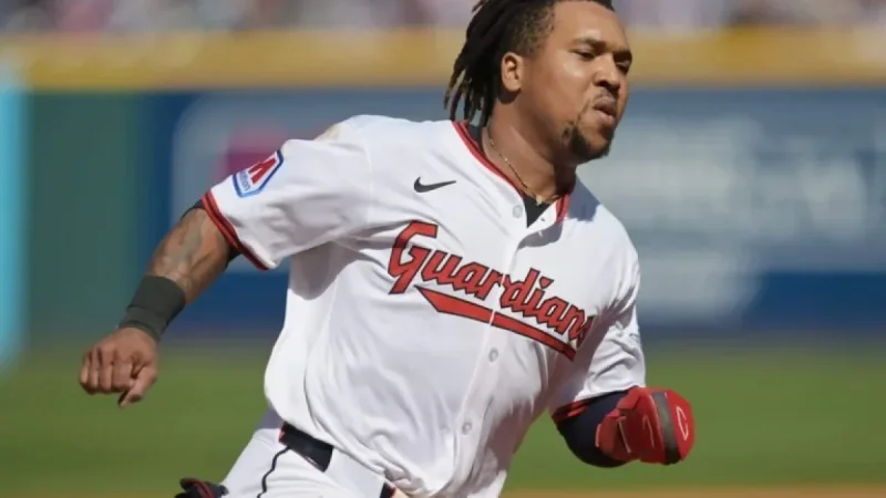 Guardians Pursue Long-Term Extension with All-Star José Ramírez: Source