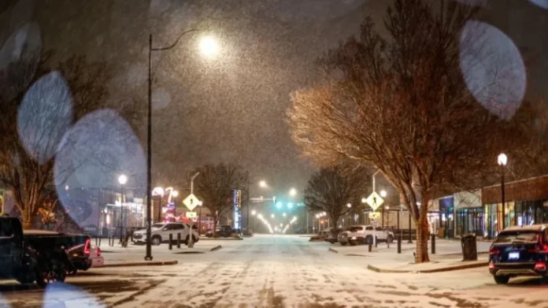 Major Storm Sweeps Across US, Unleashing Snow and Ice Threats