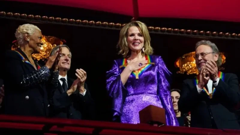 Opera Icon Renee Fleming Cancels May Shows at Kennedy Center
