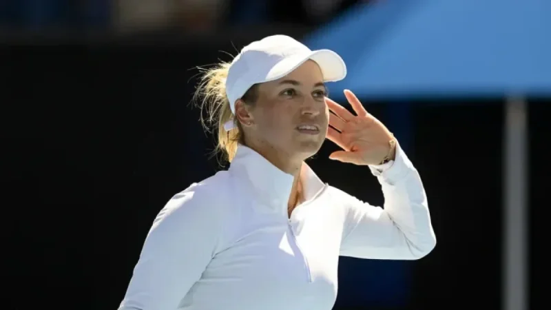 Tennis Star Taunts Jeering Crowd with Dance After Australian Open Win